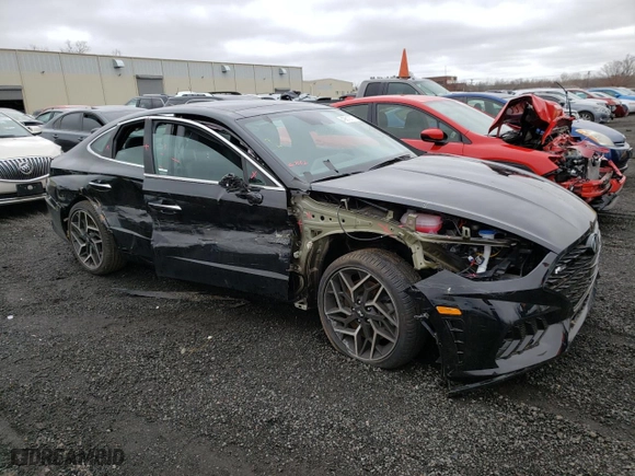 2023 Hyundai Sonata N Line with VIN KMHL14JC6PA260932, listed as a Copart auction lot 43610373 with 1,833 mi miles and Salvage Title. Bid and sale history available at carsss.com. Image 4.