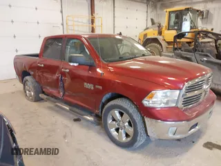 2015 Ram 1500 Big Horn z VIN 3C6RR7LT7FG660849, wystawiony jako IAAI lot #42050369 z przebiegiem 211 619 mil mil oraz . Historia ofert i sprzedaży dostępna na DreamBid. Obrazek 1.