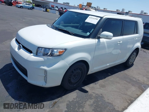 2014 Scion xB with VIN JTLZE4FE8EJ060455, listed as a IAAI auction lot 42114398 with 1 mi miles. Bid and sale history available at carsss.com. Image 17.