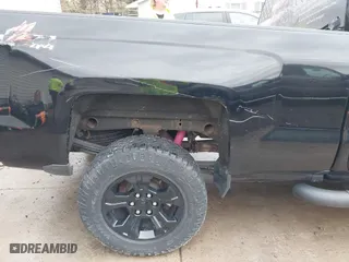 2018 Chevrolet Silverado 1500 LT with VIN 2GCVKREC8J1111943, listed as a IAAI auction lot 41869301 with 64 mi miles. Bid and sale history available at carsss.com. Image 21.
