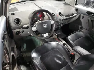 2004 Volkswagen New Beetle Coupe GLS with VIN 3VWCK31C14M417578, listed as a Copart auction lot 66537524 with 87,509 mi miles and Salvage Title. Bid and sale history available at carsss.com. Image 8.