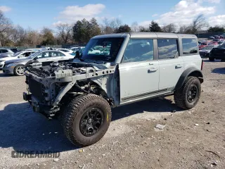 2021 Ford Bronco First Edition with VIN 1FMEE5EP3MLA42365, listed as a Copart auction lot 88356775 with 48,807 mi miles and Salvage Title. Bid and sale history available at DreamBid. Image 1.
