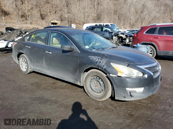 2015 Nissan Altima S with VIN 1N4AL3AP7FN873870, listed as a Copart auction lot 46991785 with 218,223 mi miles and Clean Title. Bid and sale history available at DreamBid. Image 4.