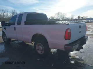 2009 Ford Super Duty F-250 SRW XL with VIN 1FTNX20579EB12691, listed as a IAAI auction lot 41646551 with 131,122 mi miles. Bid and sale history available at carsss.com. Image 3.