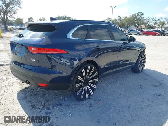 2019 Jaguar F-Pace 25t Premium с VIN SADCJ2FX9KA609583, выставлен на аукционе IAAI как лот 41530705 с пробегом 60 013 миль миль и . История ставок и продаж доступна на DreamBid. Изображение 4.