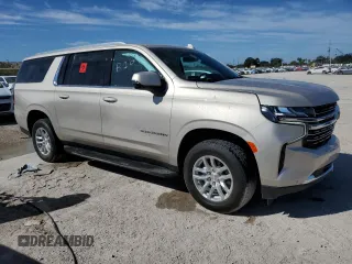 2021 Chevrolet Suburban LT z VIN 1GNSCCKD0MR313964, wystawiony jako Copart lot #47876455 z przebiegiem 30 213 mil mil oraz Szkoda całkowita • Salvage title. Historia ofert i sprzedaży dostępna na DreamBid. Obrazek 4.