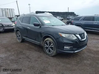 2018 Nissan Rogue S with VIN 5N1AT2MV0JC700111, listed as a IAAI auction lot 41682950 with 1 mi miles. Bid and sale history available at carsss.com. Image 1.