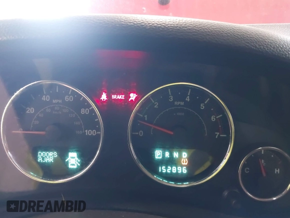 2011 Jeep Wrangler Unlimited Rubicon with VIN 1J4BA6H18BL584486, listed as a IAAI auction lot 42340661 with 152,896 mi miles and . Bid and sale history available at DreamBid. Image 7.