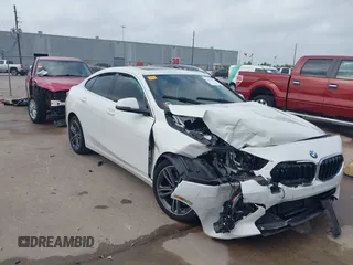 2021 BMW 2 Series 228i z VIN WBA53AK06M7J27877, wystawiony jako IAAI lot #41956951 z przebiegiem 37 321 mil mil oraz . Historia ofert i sprzedaży dostępna na DreamBid. Obrazek 1.