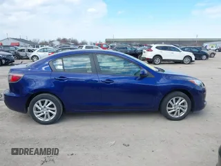 2012 Mazda Mazda3 i Touring with VIN JM1BL1V70C1558263, listed as a IAAI auction lot 41889154 with 31,161 mi miles. Bid and sale history available at carsss.com. Image 13.