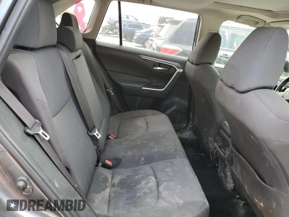 2019 Toyota RAV4 XLE with VIN JTMP1RFV8KD013125, listed as a Copart auction lot 59328465 with 106,947 mi miles and Salvage title. Bid and sale history available at DreamBid. Image 11.
