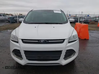 2015 Ford Escape SE with VIN 1FMCU0GXXFUB96076, listed as a IAAI auction lot 40914596 with 134,066 mi miles. Bid and sale history available at carsss.com. Image 6.