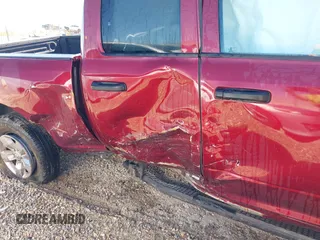 2019 Ram 1500 Classic Tradesman with VIN 1C6RR6FT8KS704222, listed as a IAAI auction lot 41825575 with 117,040 mi miles. Bid and sale history available at carsss.com. Image 6.