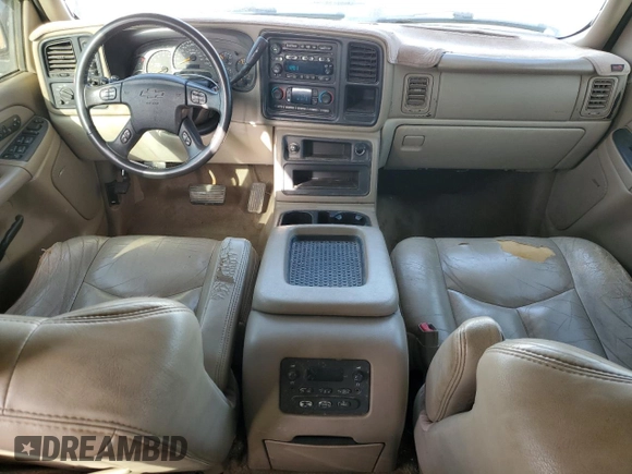 2005 Chevrolet Suburban LT with VIN 1GNFK16Z15J104876, listed as a Copart auction lot 48017495 with 311,358 mi miles and Clean title. Bid and sale history available at DreamBid. Image 8.