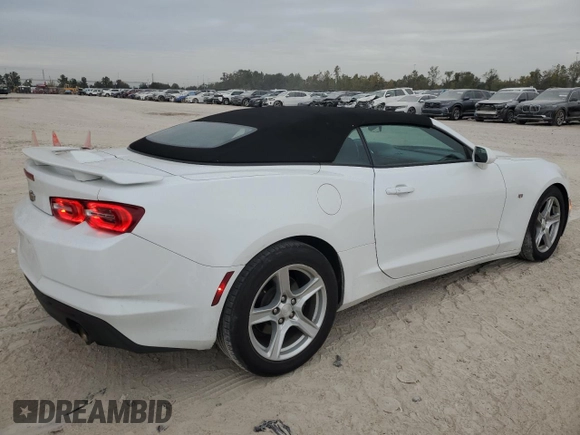 2020 Chevrolet Camaro 1LT with VIN 1G1FB3DS5L0111528, listed as a Copart auction lot 82241244 with 117,615 mi miles and Salvage Title. Bid and sale history available at carsss.com. Image 3.