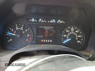 2019 Ford F-150 XL with VIN 1FTEW1E43KKE28982, listed as a Copart auction lot 58302285 with 101,707 mi miles and Salvage title. Bid and sale history available at DreamBid. Image 9.