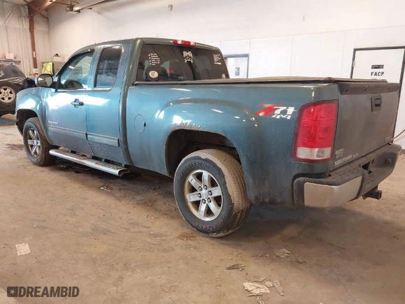 2011 GMC Sierra 1500 SLE with VIN 1GTR2VE33BZ385019, listed as a IAAI auction lot 41706608 with 135,994 mi miles. Bid and sale history available at carsss.com. Image 3.