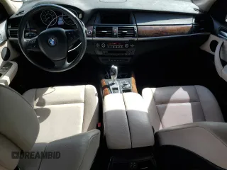 2013 BMW X5 xDrive35i with VIN 5UXZV4C50D0B09105, listed as a Copart auction lot 49385615 with 121,437 mi miles and Salvage Title. Bid and sale history available at carsss.com. Image 8.