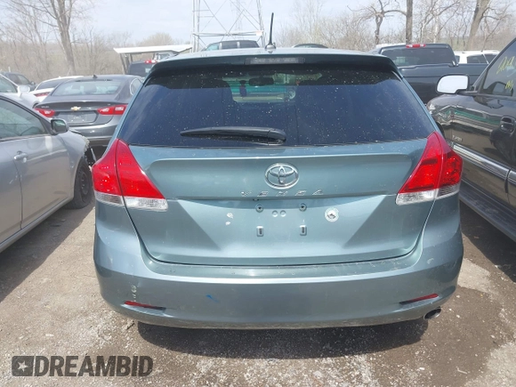 2010 Toyota Venza with VIN 4T3ZA3BBXAU037042, listed as a IAAI auction lot 41913264 with 194,847 mi miles. Bid and sale history available at carsss.com. Image 16.