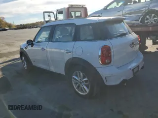2012 MINI Countryman S with VIN WMWZC5C50CWL62427, listed as a Copart auction lot 44317335 with 175,317 mi miles and Salvage title. Bid and sale history available at DreamBid. Image 2.
