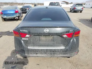 2021 Nissan Altima SR with VIN 1N4BL4CV1MN300563, listed as a IAAI auction lot 41709522 with 92,265 mi miles and . Bid and sale history available at carsss.com. Image 15.