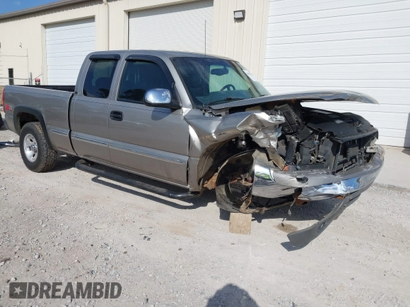2000 GMC Sierra 1500 SLE with VIN 2GTEK19T2Y1271225, listed as a IAAI auction lot 41810298 with 223,957 mi miles and . Bid and sale history available at DreamBid. Image 1.