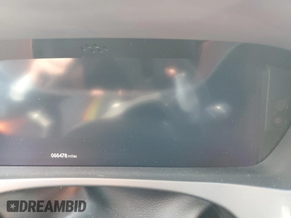 2019 Jaguar F-Pace 25t R-Sport with VIN SADCL2FX2KA361879, listed as a Copart auction lot 73736674 with Not Provided miles and Non Repairable. Bid and sale history available at DreamBid. Image 9.