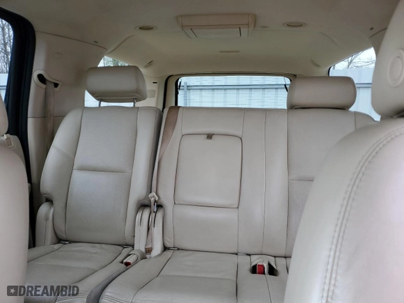 2007 Cadillac Escalade ESV with VIN 1GYFK66897R327565, listed as a Copart auction lot 52645505 with 146,768 mi miles and Clean Title. Bid and sale history available at carsss.com. Image 10.