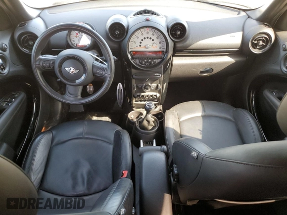 2014 MINI Countryman S with VIN WMWZC3C53EWP52333, listed as a Copart auction lot 54418495 with 34,687 mi miles and Salvage Title. Bid and sale history available at DreamBid. Image 8.