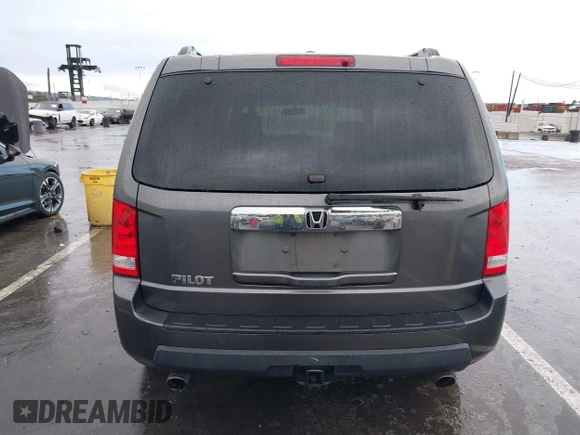 2011 Honda Pilot EX with VIN 5FNYF3H49BB026174, listed as a IAAI auction lot 41795460 with 201,488 mi miles and . Bid and sale history available at carsss.com. Image 16.