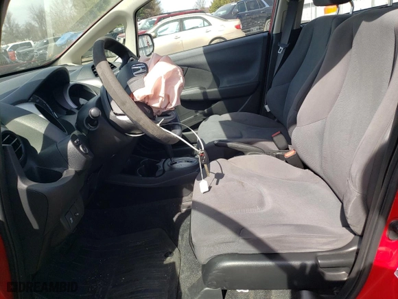 2013 Honda Fit with VIN JHMGE8H38DC042707, listed as a Copart auction lot 49737555 with 96,263 mi miles and Salvage Title. Bid and sale history available at carsss.com. Image 7.
