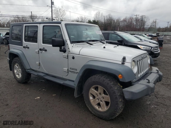 2010 Jeep Wrangler Unlimited Sport with VIN 1J4BA3H1XAL204156, listed as a Copart auction lot 52935355 with 215,228 mi miles and Salvage Title. Bid and sale history available at carsss.com. Image 4.
