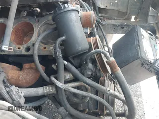 1997 Toyota 4Runner Limited с VIN JT3GN87R9V0020035, выставлен на аукционе IAAI как лот 42426919 с пробегом 157 388 миль миль и . История ставок и продаж доступна на DreamBid. Изображение 15.