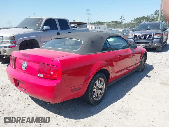 2008 Ford Mustang Deluxe with VIN 1ZVHT84N685189280, listed as a IAAI auction lot 42054118 with Not provided miles and . Bid and sale history available at DreamBid. Image 4.