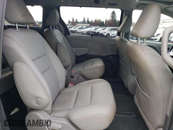 2017 Toyota Sienna XLE with VIN 5TDDZ3DC4HS168570, listed as a Copart auction lot 50559855 with 73,351 mi miles and Salvage title. Bid and sale history available at DreamBid. Image 10.