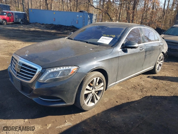 2015 Mercedes-Benz S-Class S 550 with VIN WDDUG8FB7FA126143, listed as a IAAI auction lot 41656557 with 133,541 mi miles. Bid and sale history available at carsss.com. Image 18.