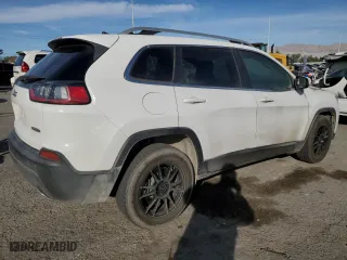 2019 Jeep Cherokee Altitude with VIN 1C4PJLLX3KD301623, listed as a Copart auction lot 81354354 with 0 mi miles and Salvage Title. Bid and sale history available at carsss.com. Image 3.
