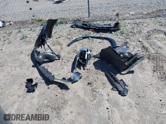 2020 Chevrolet Traverse Premier с VIN 1GNEVKKW9LJ315230, выставлен на аукционе IAAI как лот 42320760 с пробегом 24 549 миль миль и . История ставок и продаж доступна на DreamBid. Изображение 12.