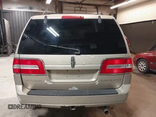 2007 Lincoln Navigator с VIN 5LMFU28587LJ15408, выставлен на аукционе IAAI как лот 41978829 с пробегом 220 032 миль миль и . История ставок и продаж доступна на DreamBid. Изображение 17.