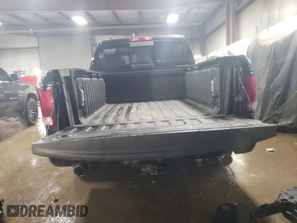2017 Ram 1500 Sport z VIN 1C6RR7MT0HS755148, wystawiony jako Copart lot #46077115 z przebiegiem 74 061 mil mil oraz Szkoda całkowita • Salvage title. Historia ofert i sprzedaży dostępna na DreamBid. Obrazek 6.