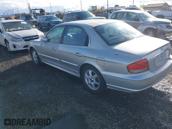 2005 Hyundai Sonata GLS with VIN KMHWF35H15A175265, listed as a IAAI auction lot 41512988 with 124,858 mi miles. Bid and sale history available at carsss.com. Image 3.