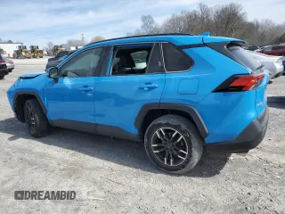 2019 Toyota RAV4 LE with VIN JTMK1RFV2KD018508, listed as a Copart auction lot 49722885 with 93,043 mi miles and Salvage Title. Bid and sale history available at carsss.com. Image 2.