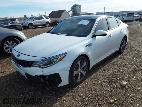 2019 Kia Optima LX with VIN 5XXGT4L31KG334865, listed as a IAAI auction lot 41044256 with 54,717 mi miles. Bid and sale history available at carsss.com. Image 2.
