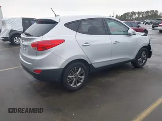 2015 Hyundai Tucson GLS with VIN KM8JT3AF3FU959938, listed as a IAAI auction lot 41828886 with 83,612 mi miles and . Bid and sale history available at DreamBid. Image 4.