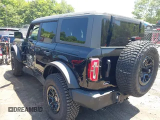 2023 Ford Bronco с VIN 1FMEE5DP6PLB86854, выставлен на аукционе IAAI как лот 42498438 с пробегом 9 225 миль миль и . История ставок и продаж доступна на DreamBid. Изображение 3.