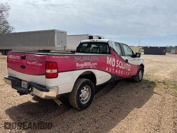 2011 Ford F-150 XL w/HD Payload Pkg with VIN 1FTVX1CF0BKE06875, listed as a Copart auction lot 49295245 with 190,150 mi miles and Clean Title. Bid and sale history available at carsss.com. Image 4.