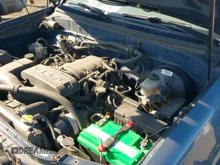 2006 Toyota Tundra SR5 с VIN 5TBDT44156S505131, выставлен на аукционе IAAI как лот 43407960 с пробегом 121 831 миль миль и . История ставок и продаж доступна на DreamBid. Изображение 20.