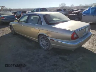 2006 Jaguar XJ with VIN SAJWA79B56SH01865, listed as a Copart auction lot 42511925 with 262,968 mi miles and Salvage Title. Bid and sale history available at carsss.com. Image 2.
