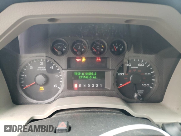 2008 Ford F-250 XL with VIN 1FTSX21548EB91768, listed as a Copart auction lot 55883035 with 211,142 mi miles and Clean title. Bid and sale history available at DreamBid. Image 9.