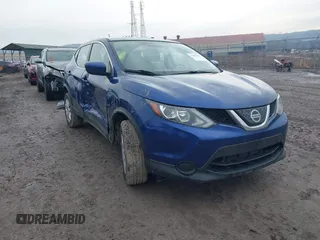 2018 Nissan Rogue Sport S with VIN JN1BJ1CR2JW259158, listed as a IAAI auction lot 41464437 with 93,579 mi miles. Bid and sale history available at carsss.com. Image 1.